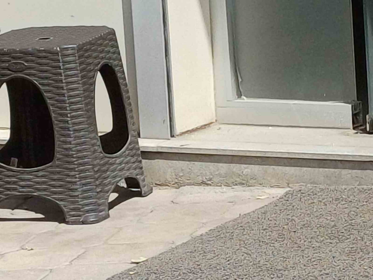 MANİSA’NIN SALİHLİ İLÇESİNDE ALACAK-VERECEK MESELESİ NEDENİYLE ÇIKAN TARTIŞMADA BİR KİŞİ...