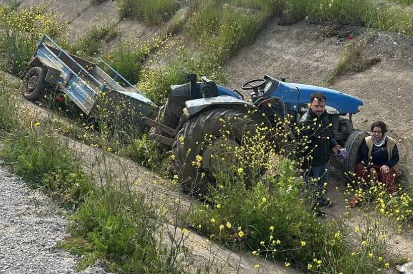 MANİSA’NIN TURGUTLU İLÇESİNE BAĞLI SARIBEY MAHALLESİ MADEN YOLU MEVKİİNDE MEYDANA GELEN KAZADA...