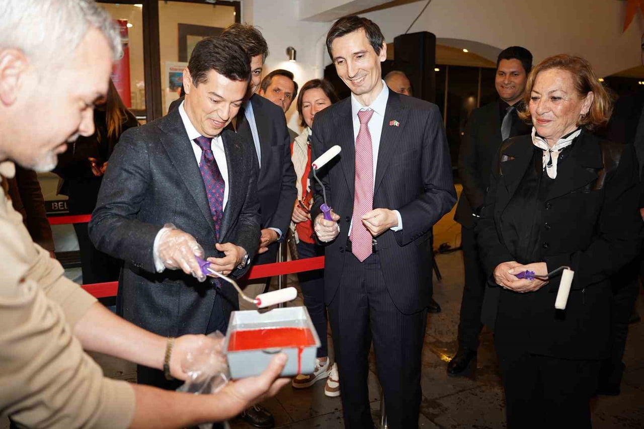 MARMARİS’TE DÜZENLENEN ETKİNLİKTE HEM KADINA YÖNELİK ŞİDDETE DİKKAT ÇEKİLDİ HEM DE İTALYA’NIN...