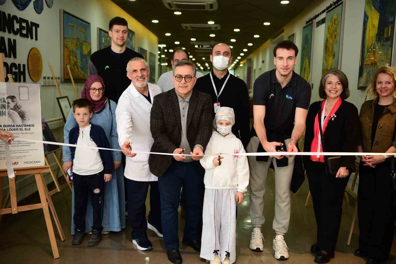 MEDİCANA BURSA HASTANESİ, BURSA LÖSEMİLİ ÇOCUKLARA YARDIM DERNEĞİ (LÖDER) VE TOFAŞ SPOR KULÜBÜ 1-7...