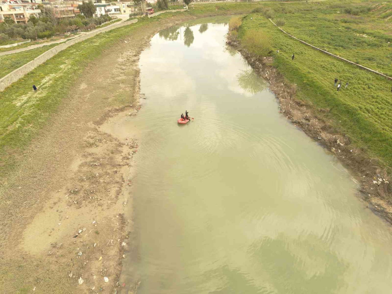 MERSİN'İN TARSUS İLÇESİNDE BERDAN IRMAĞINA ATLADIKTAN SONRA KAYBOLAN 18 YAŞINDAKİ BATU YETİŞ KEREM...