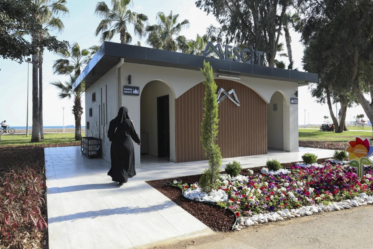 MERSİN BÜYÜKŞEHİR BELEDİYESİ, VATANDAŞLARIN İHTİYAÇLARINA YÖNELİK HİZMETLERİNE BİR YENİSİNİ DAHA...