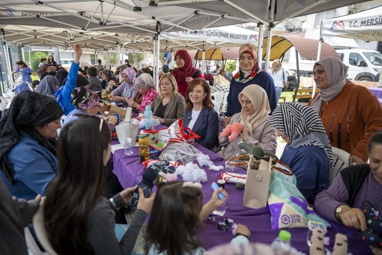 MERSİN BÜYÜKŞEHİR BELEDİYESİNİN ‘EVİMİZ ATÖLYE’ PROJESİ KAPSAMINDA MÜFİDE İLHAN MAHALLESİ’NDE...