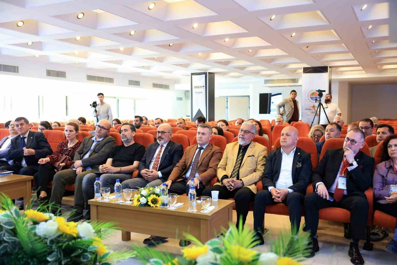 MERSİN’DE İKİ GÜN SÜREN ‘MERSİN MARKA ROTASI’ KONFERANSI, KENTİN MARKALAŞMA VİZYONUNA IŞIK TUTTU....