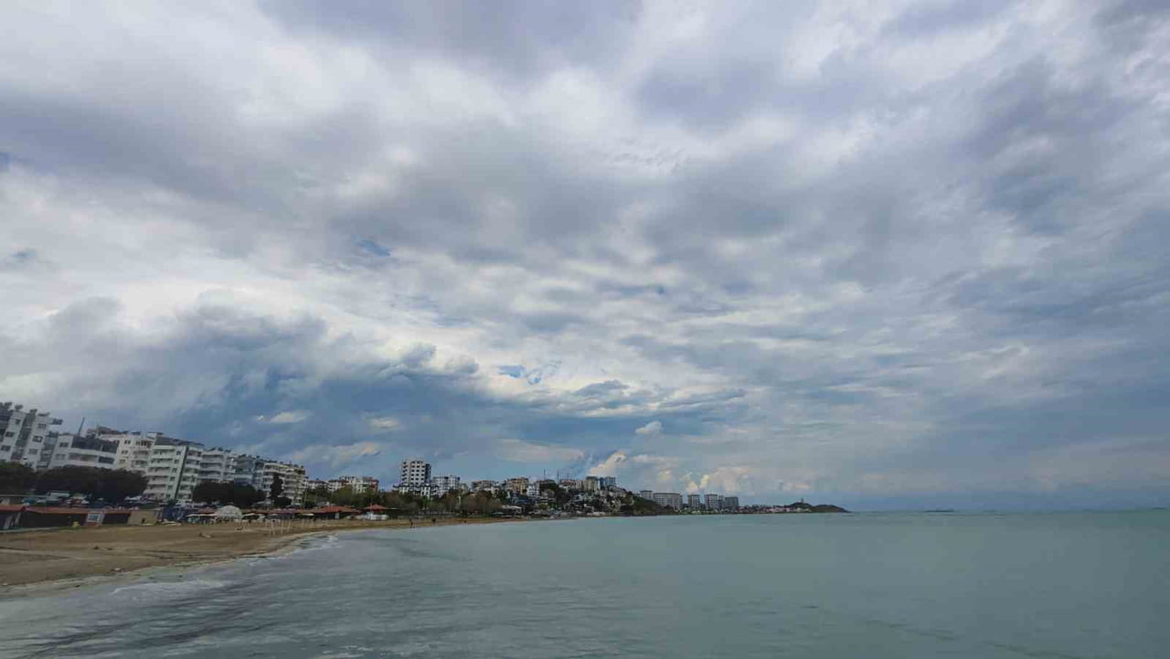 METEOROLOJİ GENEL MÜDÜRLÜĞÜ VERİLERİNE GÖRE ADANA’DA HAVA SICAKLIKLARI HAFTA ORTASINDAN İTİBAREN...