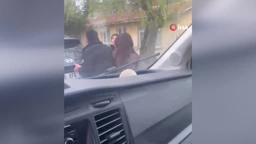 Mezarlık önünde kavga: Sözlü tartışma bıçaklı arbedeye dönüştü