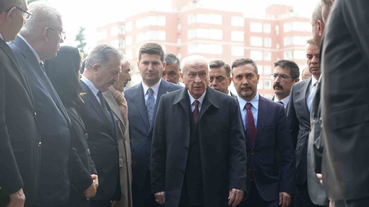 MHP GENEL BAŞKANI DEVLET BAHÇELİ, MHP'NİN KURUCU LİDERİ TÜRKEŞ'İN 29'UNCU ÖLÜM YIL DÖNÜMÜNDE...