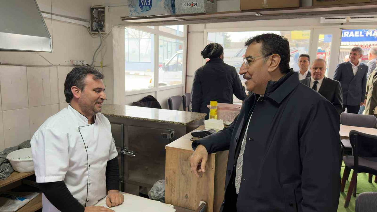 MİLLETVEKİLİ TÜFENCKİ ARGUVAN'DA TEMASLARDA BULUNDU