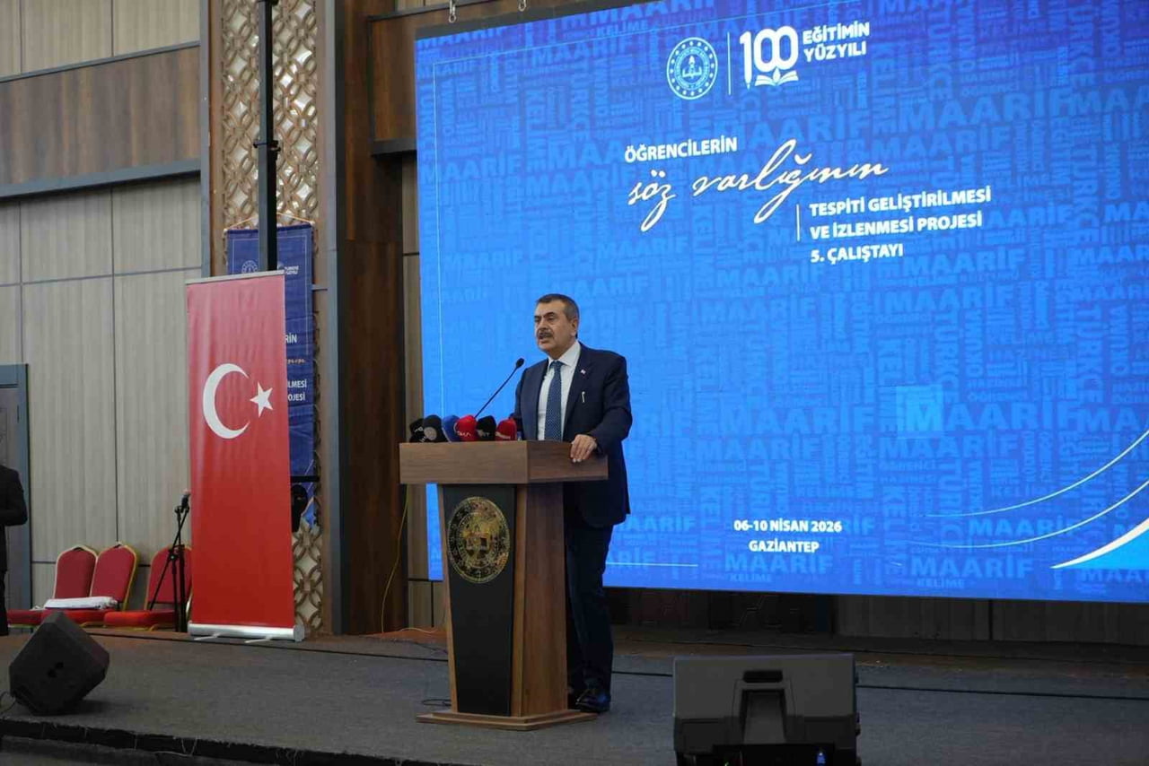 MİLLİ EĞİTİM BAKANI YUSUF TEKİN, 'ÖĞRENCİLERİN SÖZ VARLIĞININ TESPİTİ, GELİŞTİRİLMESİ VE İZLENMESİ...