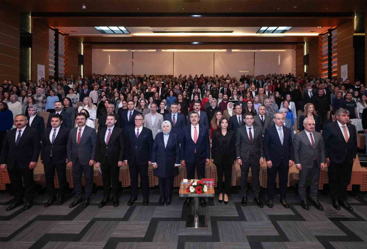 MİLLİ EĞİTİM BAKANI YUSUF TEKİN, TALİM VE TERBİYE KURULU BAŞKANLIĞI’NDA DÜZENLENEN "ÖZEL EĞİTİM...