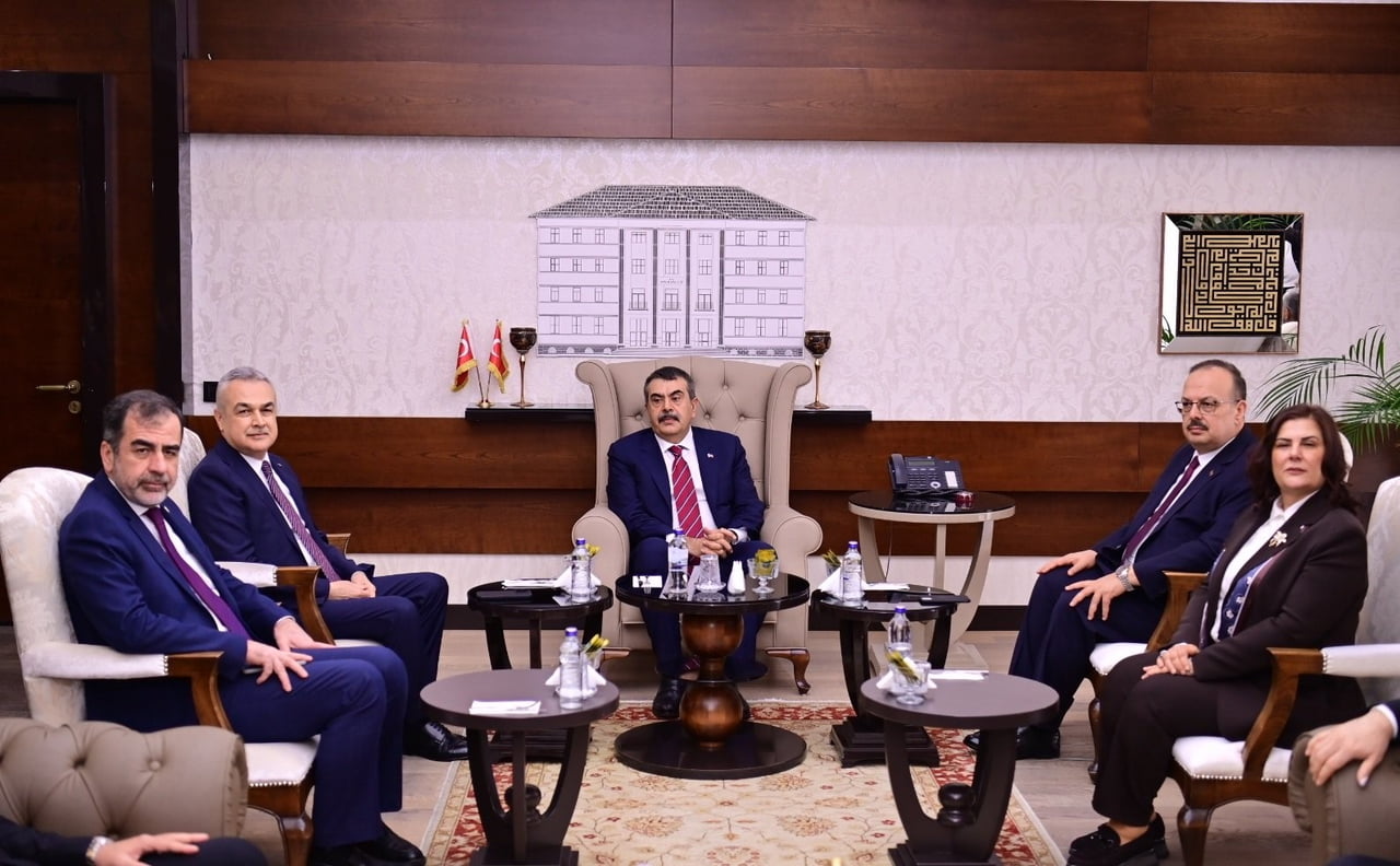 MİLLİ EĞİTİM BAKANI YUSUF TEKİN, YADIN VALİLİĞİNİ ZİYARET ETTİ