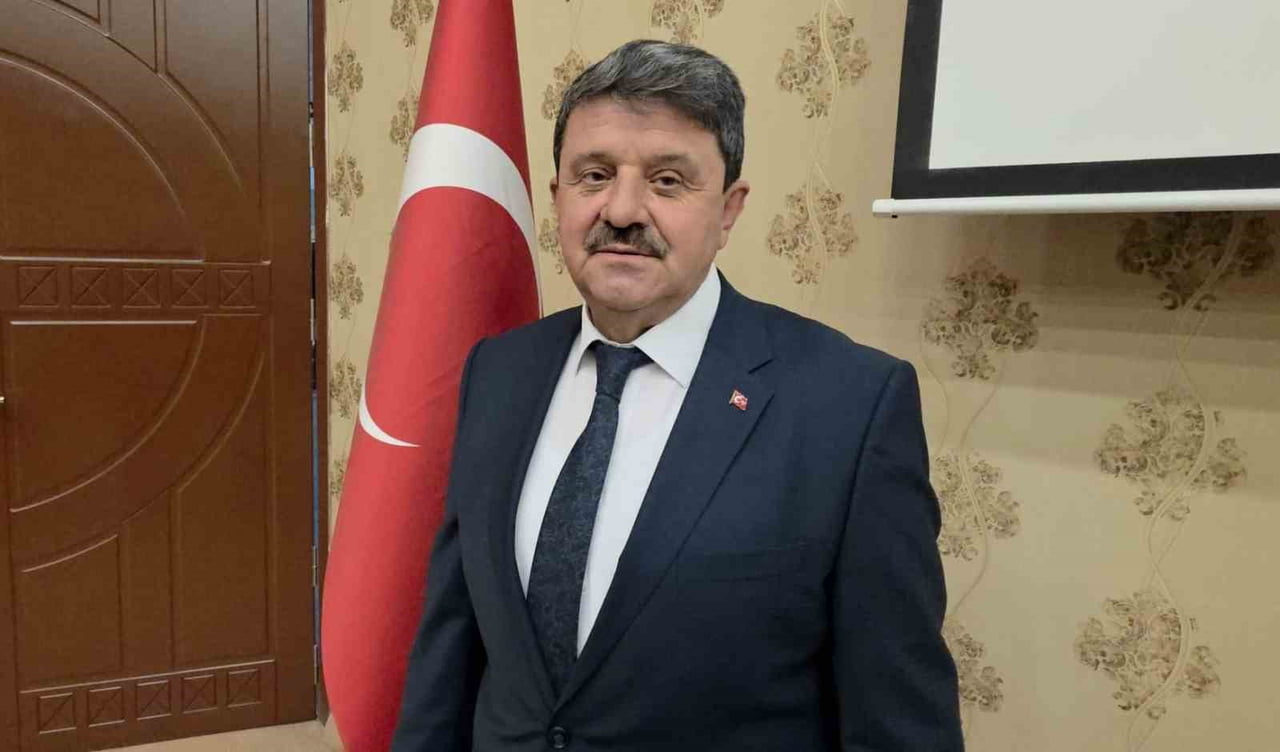 MUAMMER ÖZCURA YENİDEN SEÇİLDİ