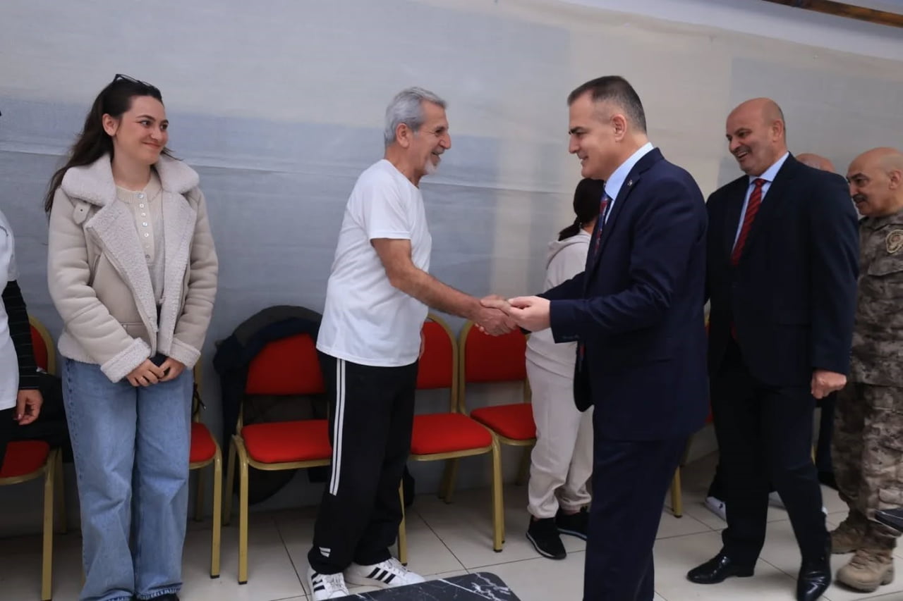 MUĞLA'DA 'GENÇLİK YILI' ETKİNLİKLERİ KAPSAMINDA DÜZENLENEN BOCCE TURNUVASINDA, HUZUREVİ SAKİNLERİ...