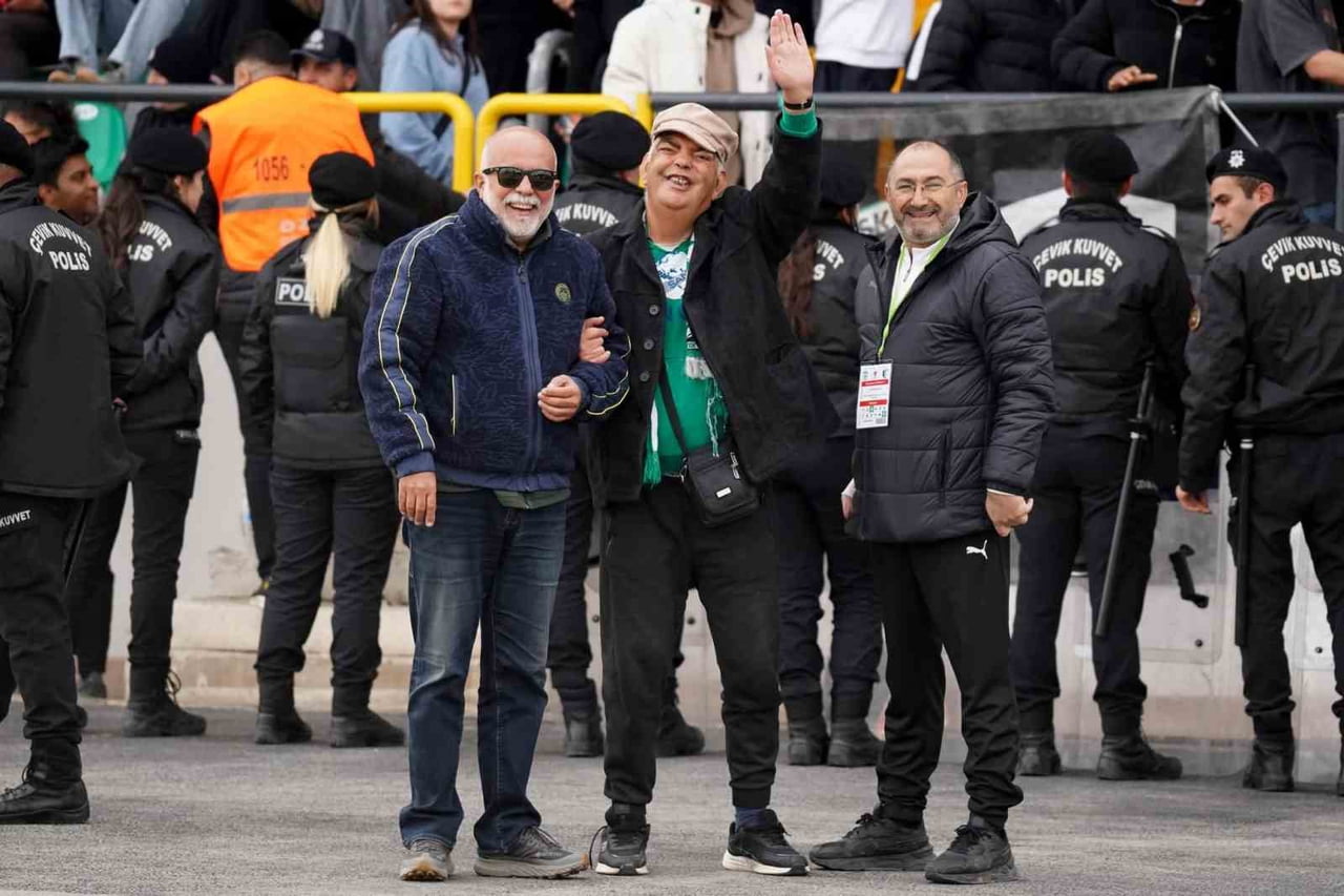 MUĞLA BASINININ TANINAN İSİMLERİNDEN, MUĞLASPOR SEVDALISI SPOR YAZARI VE ESKİ SPOR MUHABİRİ BAKİ...