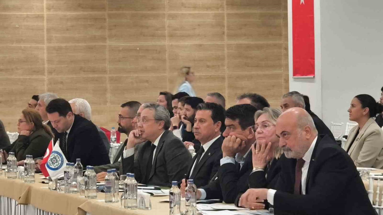 MUĞLA BÜYÜKŞEHİR BELEDİYESİ VE MUĞLA SITKI KOÇMAN ÜNİVERSİTESİ (MSKÜ) İŞ BİRLİĞİYLE KENTİN TURİZM...