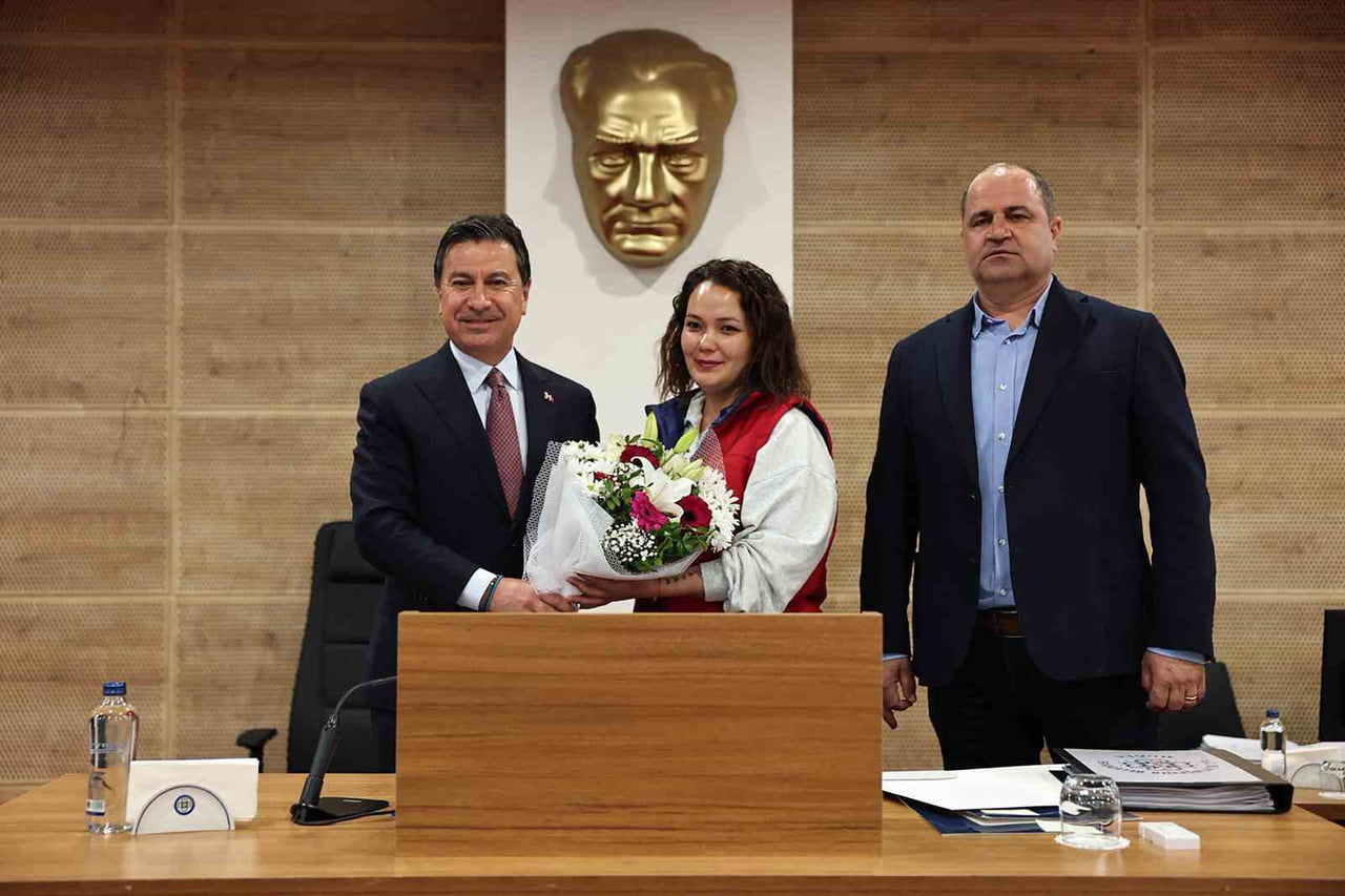 MUĞLA BÜYÜKŞEHİR KADROLU İŞÇİLERİNE YÜZDE 53 ZAM