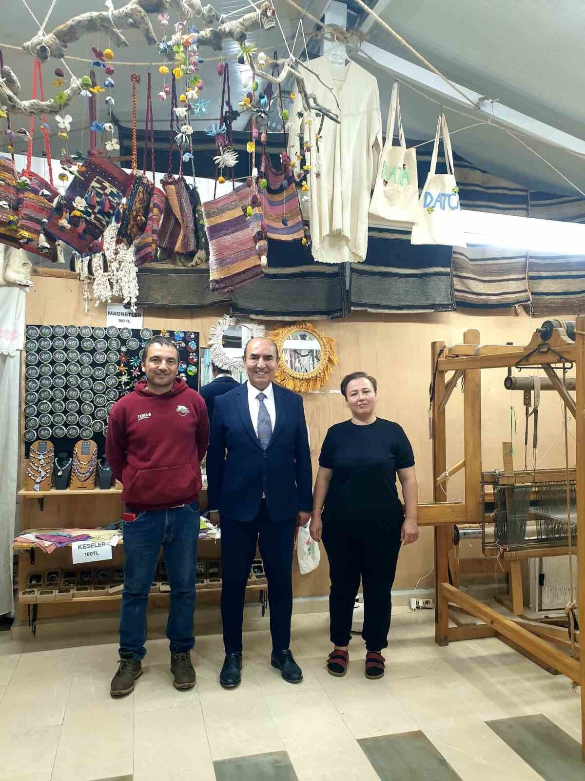 MUĞLA’NIN DATÇA İLÇESİNDE YAKLAŞIK 2 BİN 500 YILLIK GEÇMİŞE SAHİP İPEK BÖCEKÇİLİĞİNİN YENİDEN...