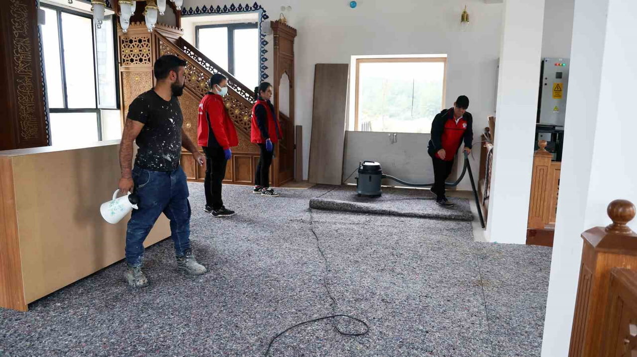 MUĞLA’NIN MENTEŞE İLÇESİNE BAĞLI AKÇAOVA MAHALLESİ’NDE, TOPLU KONUT İDARESİ BAŞKANLIĞI TARAFINDAN...