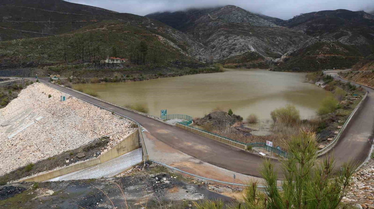 MUĞLA’NIN MENTEŞE İLÇESİNE BAĞLI KOZAĞAÇ MAHALLESİ'NDE BULUNAN KOZAĞAÇ BARAJI, SON GÜNLERDE ETKİLİ...