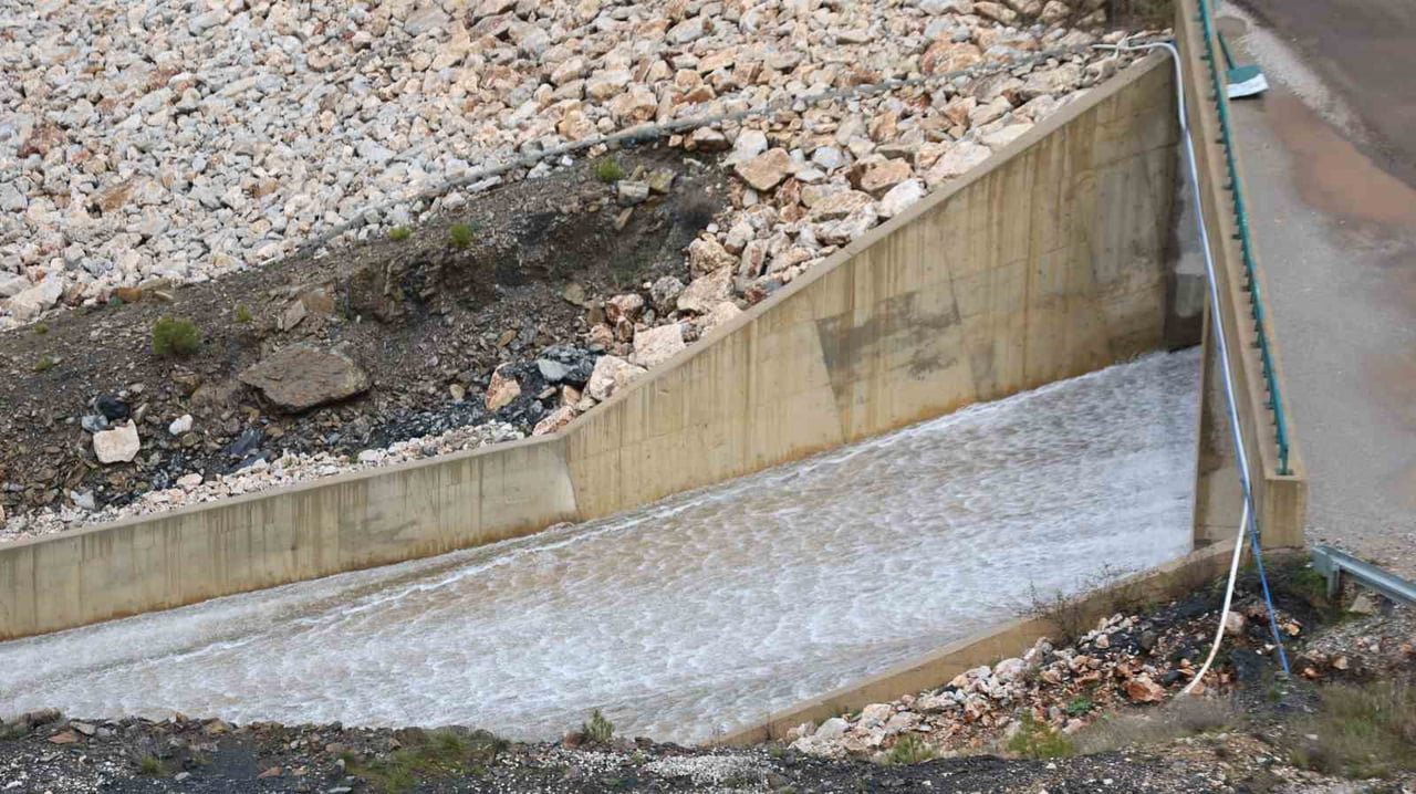 MUĞLA’NIN MENTEŞE İLÇESİNE BAĞLI KOZAĞAÇ MAHALLESİ'NDE BULUNAN KOZAĞAÇ BARAJI, SON GÜNLERDE ETKİLİ...