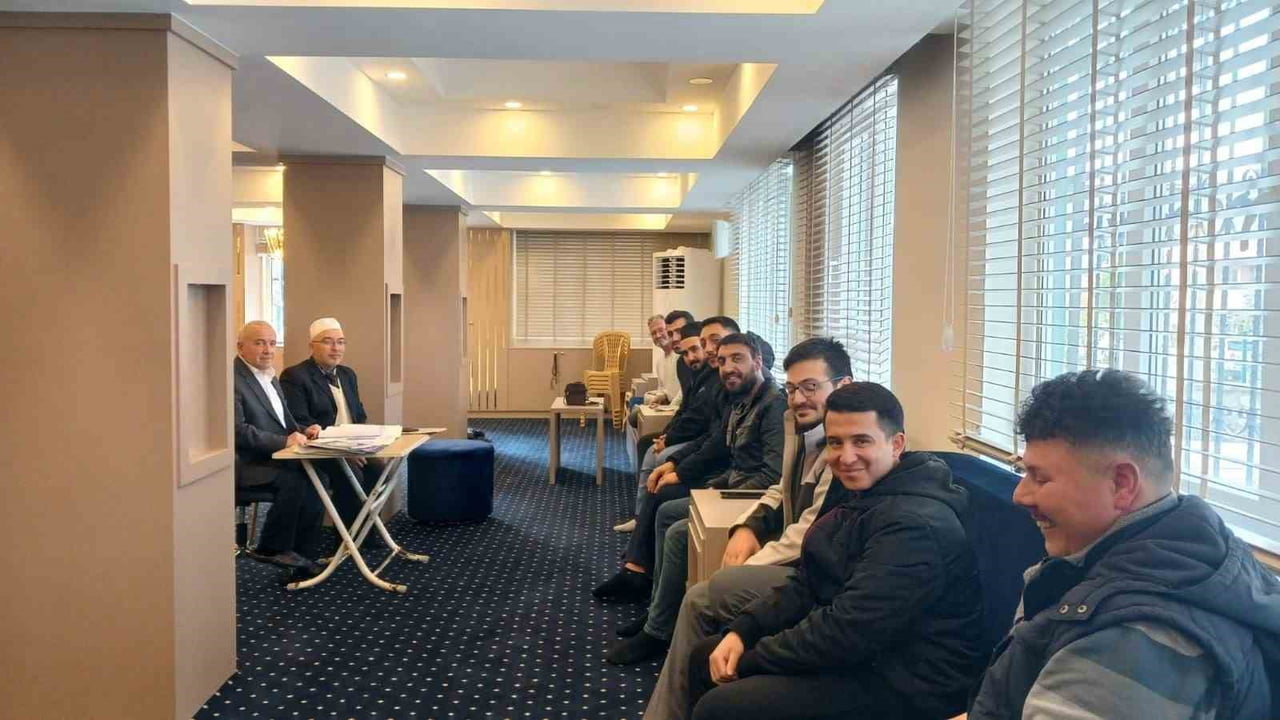 MUĞLA’NIN YATAĞAN İLÇESİNDE İLÇE MÜFTÜLÜĞÜ TARAFINDAN DİN GÖREVLİLERİNE YÖNELİK "EZANI GÜZEL OKUMA...