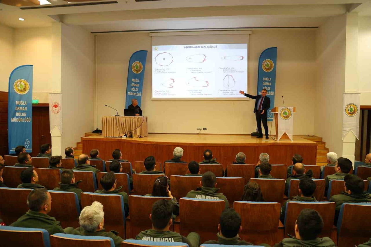 MUĞLA ORMAN BÖLGE’DE YANGIN MESAİSİ: ORMAN MUHAFAZA MEMURLARINA KRİTİK EĞİTİM