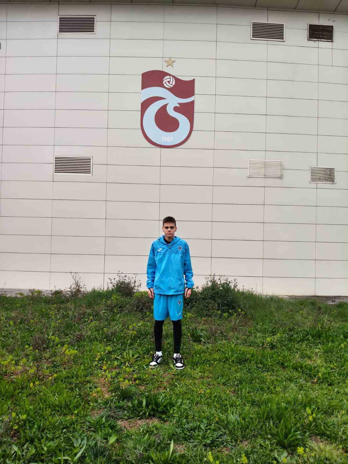 MUĞLASPOR U14 KALECİSİ EYMEN EGE MANAV, TRABZONSPOR ÖZKAN SÜMER FUTBOL AKADEMİSİ TARAFINDAN SEZON...