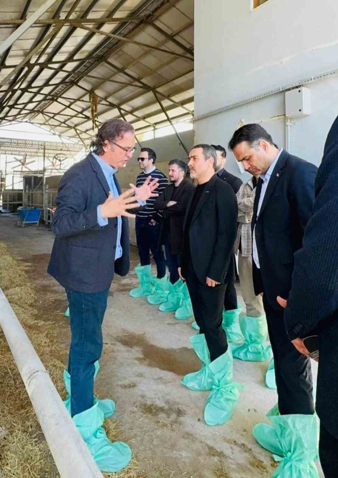 MÜSİAD MUĞLA ŞUBE BAŞKANI NEVZAT AYKAÇ VE YÖNETİM KURULU ÜYELERİ, MÜSİAD ÜYESİ TALAT AYDIN’A AİT...