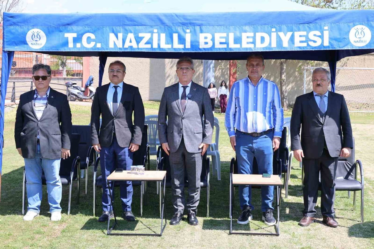 NAZİLLİ’DE 23 NİSAN COŞKUSU FUTBOL TURNUVASIYLA BAŞLADI