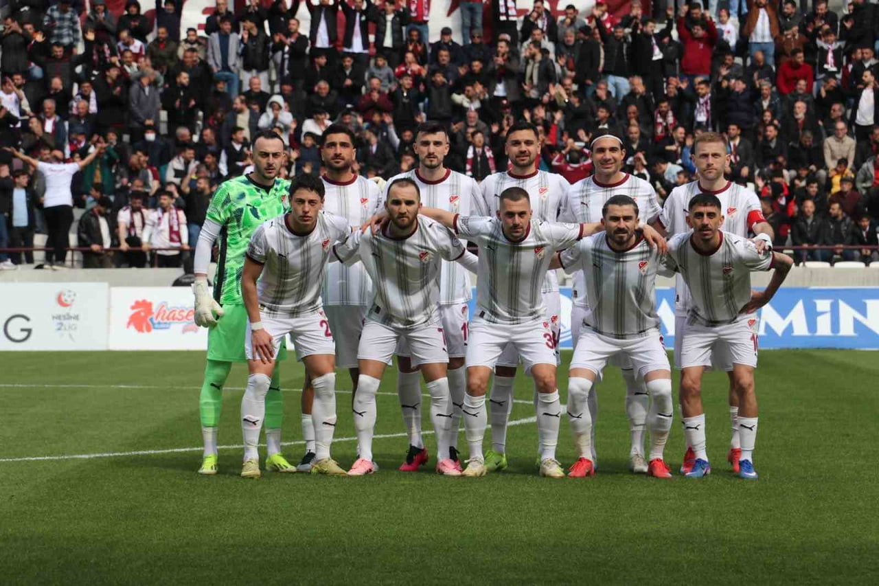 NESİNE 2. LİG: ELAZIĞSPOR: 3 – ERBAASPOR: 0