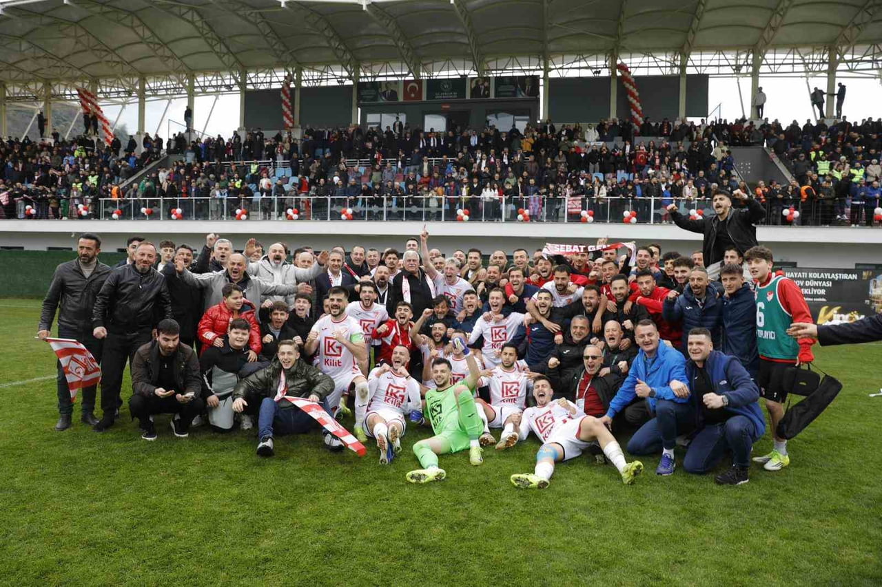 NESİNE 3. LİG 3. GRUP’TA MÜCADELE EDEN AKÇAABAT TEMSİLCİSİ SEBAT GENÇLİK SPOR, LİGİN BİTİMİNE İKİ...