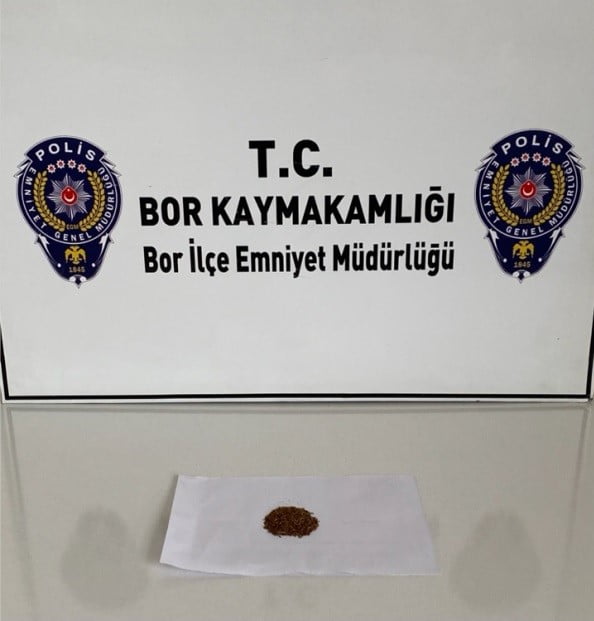 NİĞDE’DE UYUŞTURUCU İLE MÜCADELE KAPSAMINDA GERÇEKLEŞTİRİLEN OPERASYONLARDA 7 ŞÜPHELİ...