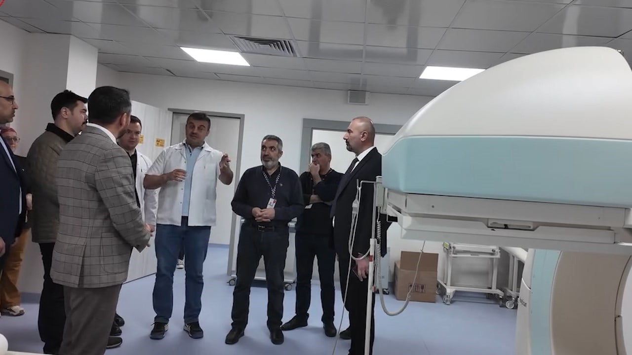 NİĞDE ÖMER HALİSDEMİR EĞİTİM VE ARAŞTIRMA HASTANESİ BÜNYESİNDEKİ SİNTİGRAFİ ÜNİTESİ, YENİLENEN VE...