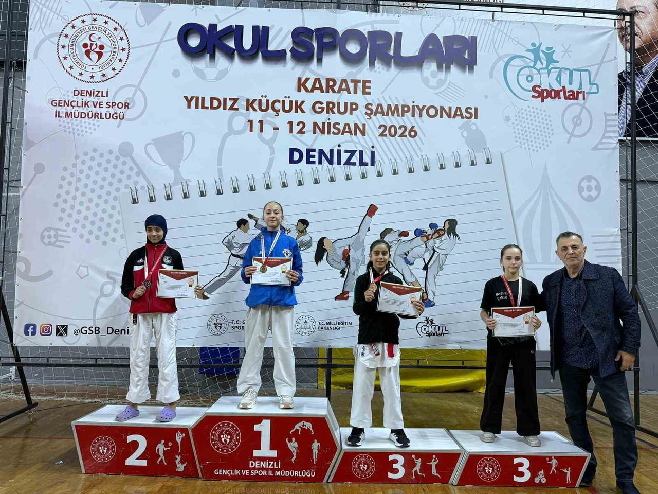 OKUL SPORLARI GRUP MÜSABAKALARI’NDA TATAMİYE ÇIKAN MANİSA BÜYÜKŞEHİR BELEDİYESPORLU SPORCULAR, 3...