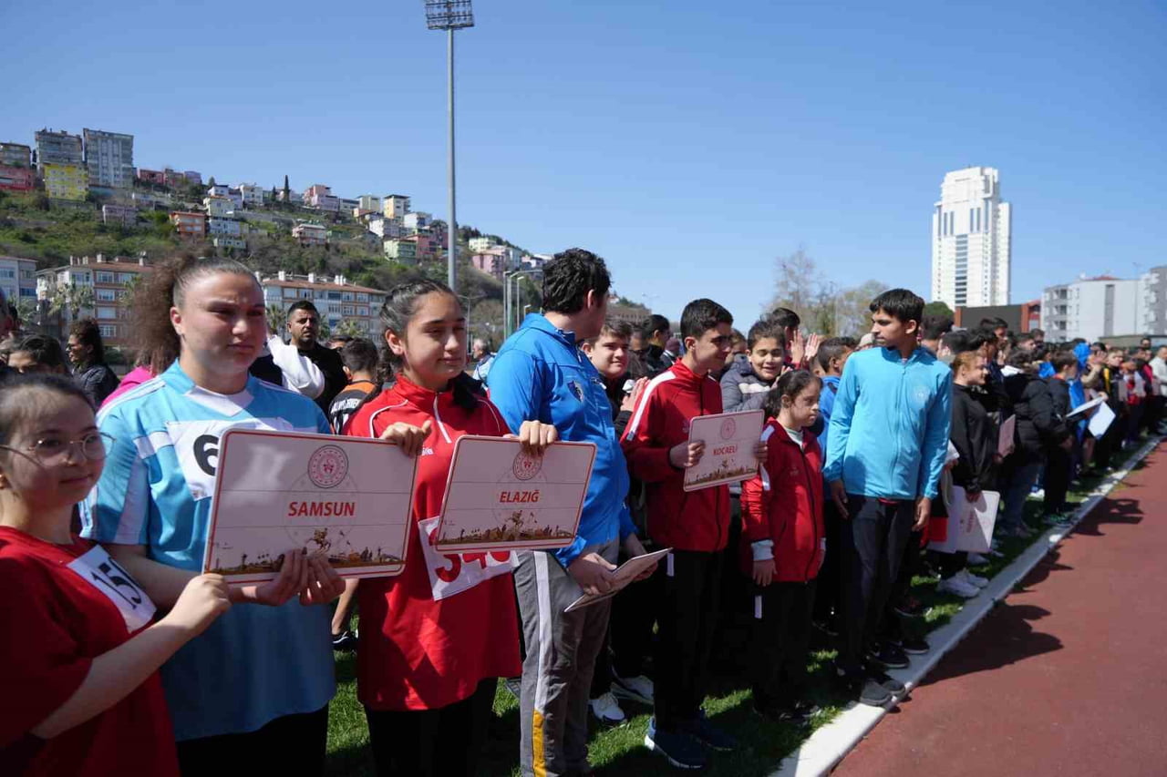OKUL SPORLARI ÖZEL SPORCULAR ATLETİZM TÜRKİYE BİRİNCİLİĞİ YARIŞMALARI, SAMSUN’DA 54 İLDEN BİNE...