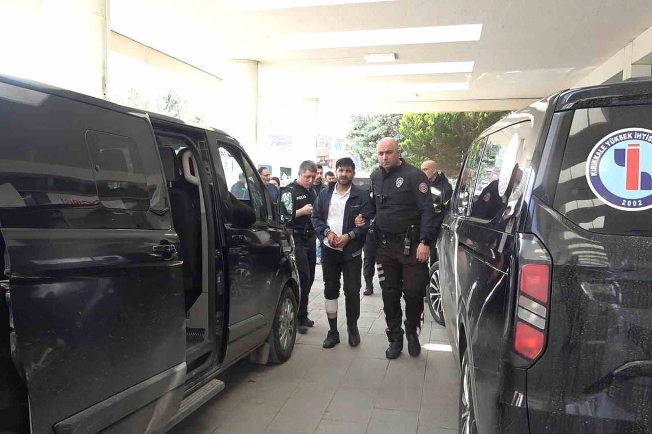 OLAYIN ARDINDAN KADININ KARDEŞLERİNDEN BİRİ GÖZALTINA ALINIRKEN SALDIRIYI, "NAMUS VE ŞEREF"...