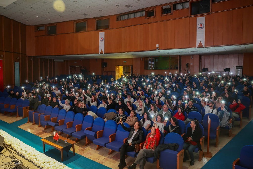 OMÜ MODERN MÜZİK TOPLULUĞU İLE SAĞLIK KÜLTÜR VE SPOR DAİRE BAŞKANLIĞI İŞ BİRLİĞİNDE DÜZENLENEN...