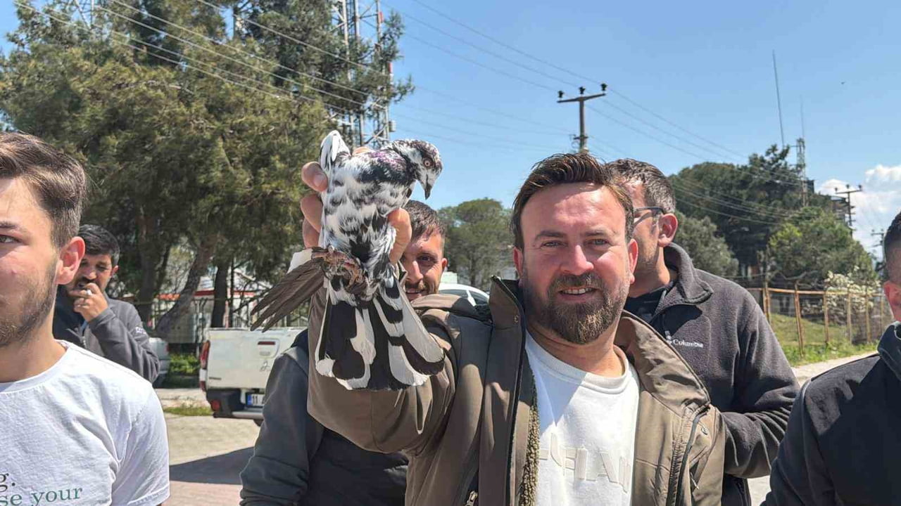 ORGANİZASYONDA, TOPLAMDA YAKLAŞIK 600 GÜVERCİN AYNI ANDA GÖKYÜZÜNE SALINDI.