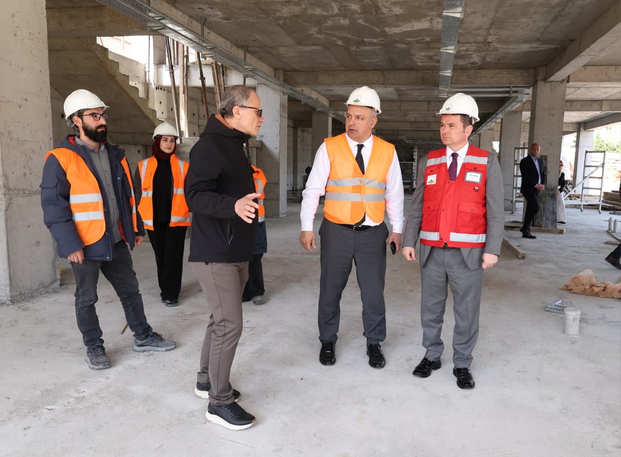 OSMANGAZİ İLÇESİNİ MODERN, GÜVENLİ VE NİTELİKLİ KREŞLERLE DONATARAK GELECEĞİN TEMİNATI ÇOCUKLARA...