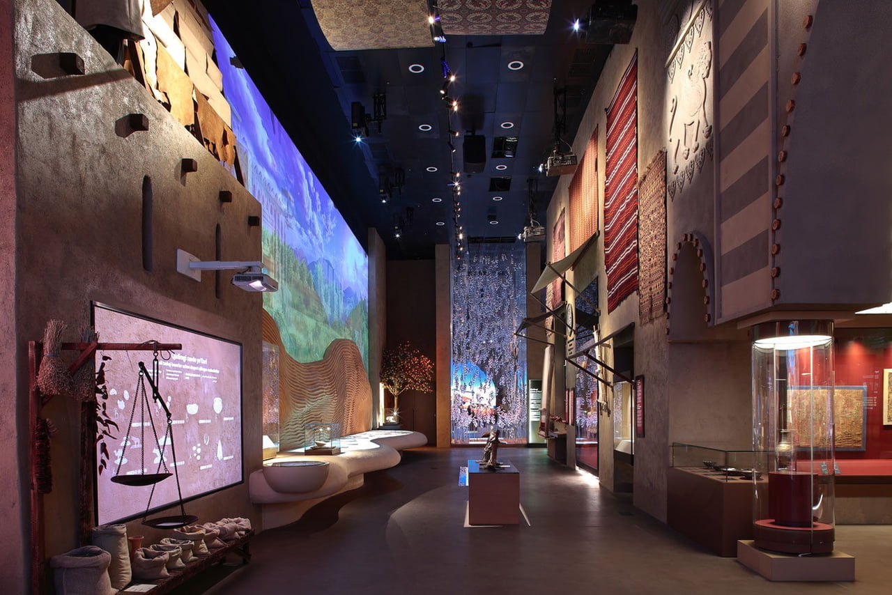 ÖZBEKİSTAN’IN BAŞKENTİ TAŞKENT’TEKİ İSLAM MEDENİYETİ MERKEZİ, GUİNNESS DÜNYA REKORLARI TARAFINDAN...