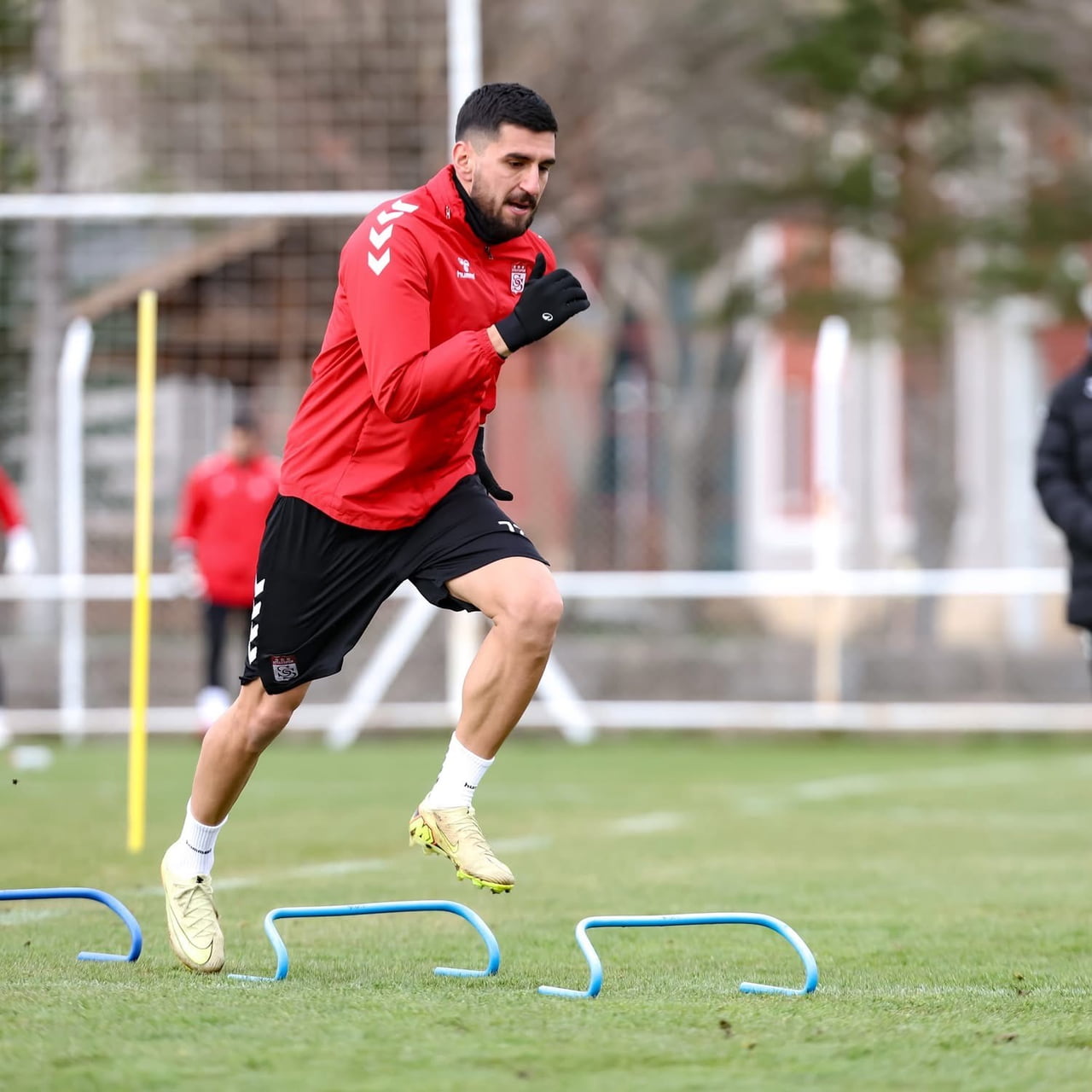 ÖZBELSAN SİVASSPOR, TRENDYOL 1. LİG’İN 33. HAFTASINDA SAHASINDA ESENLER EROKSPOR İLE OYNAYACAĞI...