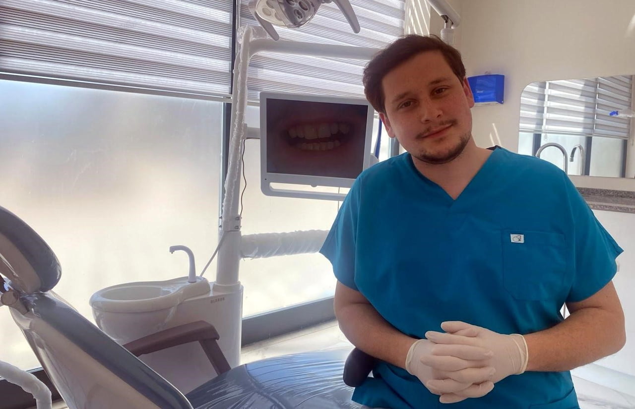 ÖZELLİKLE SOSYAL MEDYA ÜZERİNDE SATILAN DİŞ PARLATICI, BEYAZLATICI VE BENZERİ ÜRÜNLER KONUSUNDA...