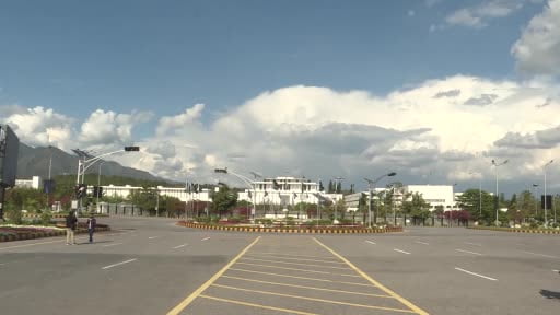 Pakistan'ın başkenti İslamabad'da, ABD ile İran arasında yarın başlaması öngörülen barış...