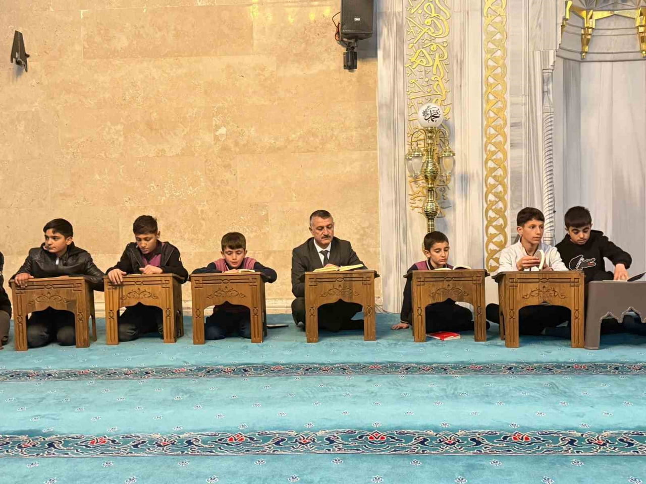 PATNOS’TA KÜTÜPHANE HAFTASI COŞKUSU: KİTAPLARLA FARKINDALIK OLUŞTURULDU