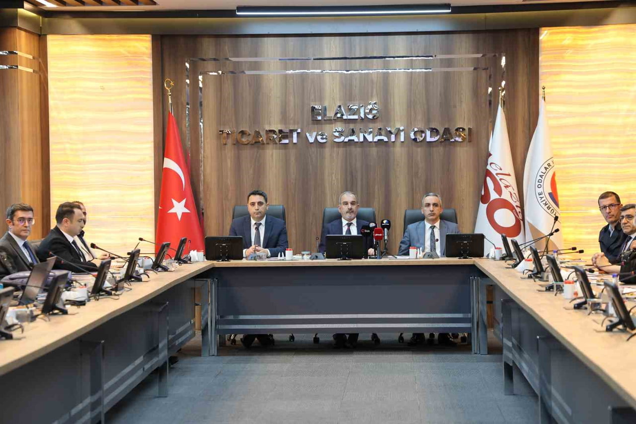 PROGRAM KAPSAMINDA ÖZELLİKLE KADIN VE GENÇ İSTİHDAMI İLE YEŞİL DÖNÜŞÜM PROJELERİNE 7 MİLYON 500...