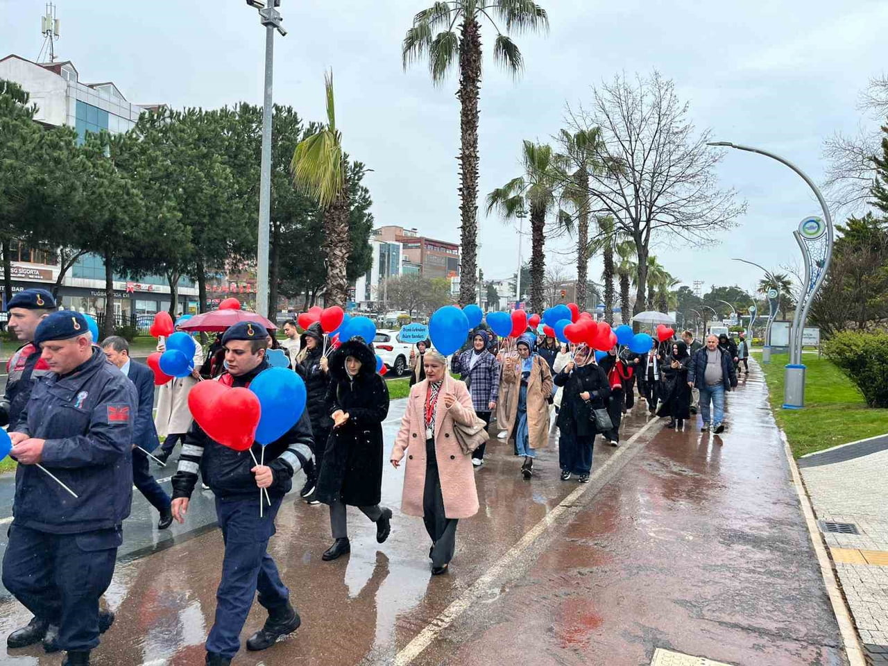 PROGRAMA ÇOK SAYIDA SİVİL TOPLUM KURULUŞU TEMSİLCİSİ VE VATANDAŞLAR DA KATILDI.