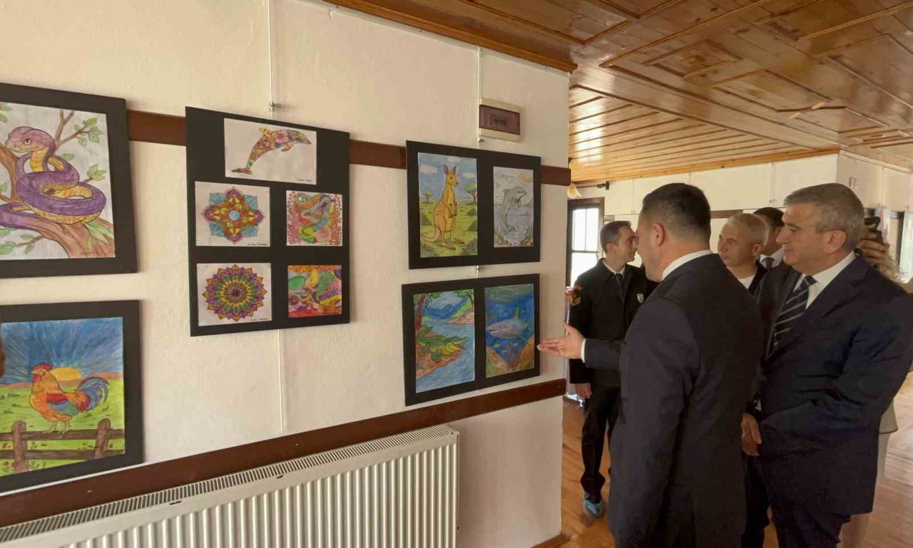 PROTOKOL SERGİYİ GEZDİ