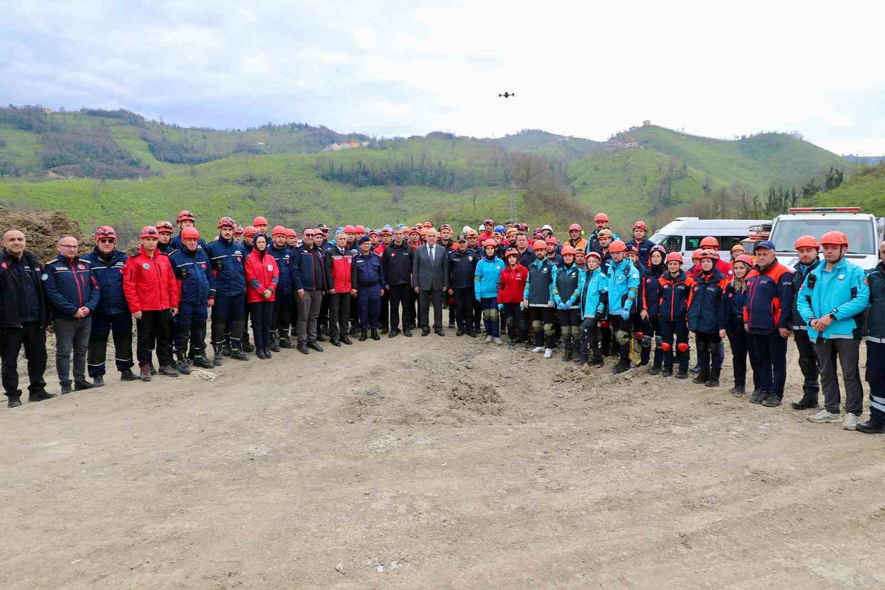 PROTOKOL VE TATBİKATA KATILANLAR