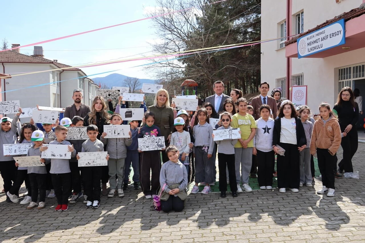 "BİR HAYALİN OLSUN PROJESİ" İLE ÖĞRENCİLER HAYALLERİNİ SERAMİKLERE YANSITTI
