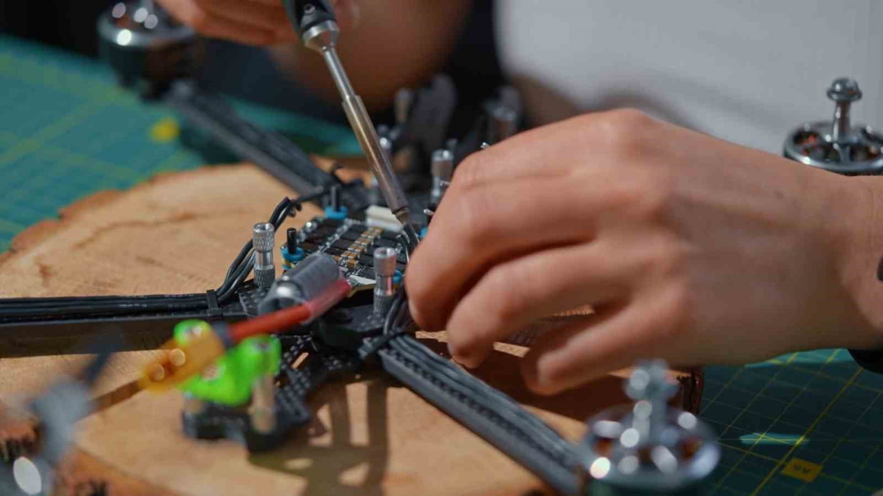 RİZE İL MİLLİ EĞİTİM MÜDÜRÜ HALİL İBRAHİM AKMEŞE "RİZE’DE YETİŞEN ÖĞRENCİLERİMİZ BİLİMDE, SPORDA...